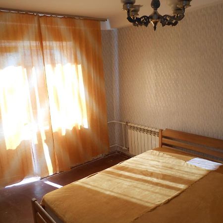 Апартаменты проспект Героев Сталинграда 19 А Киев Экстерьер фото
